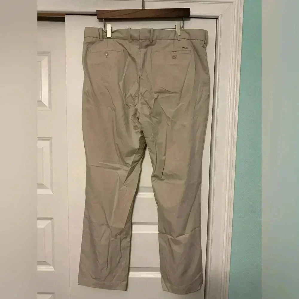 RLX Ralph Lauren Men’s Golf Pants Tailored Fit Ivory Flat Front sz 38x32 EUC